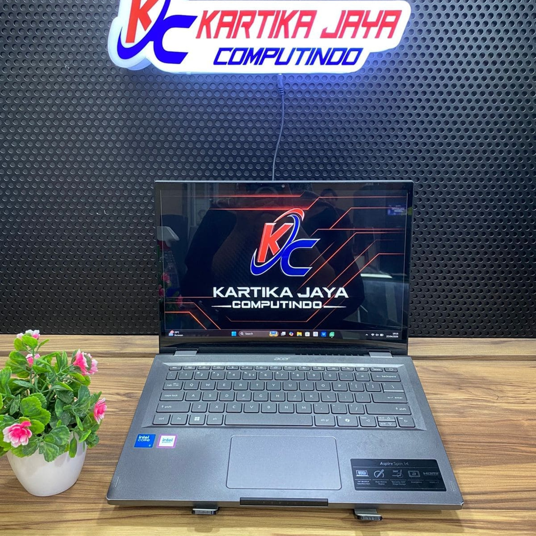 ACER ASPIRE SPIN 14 CORE 3 RAM 16 SSD 
